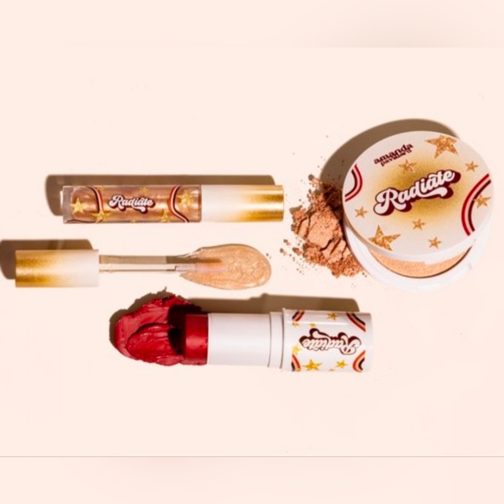 Amanda Pavillard Radiate Makeup Collection - Picture 6 of 10